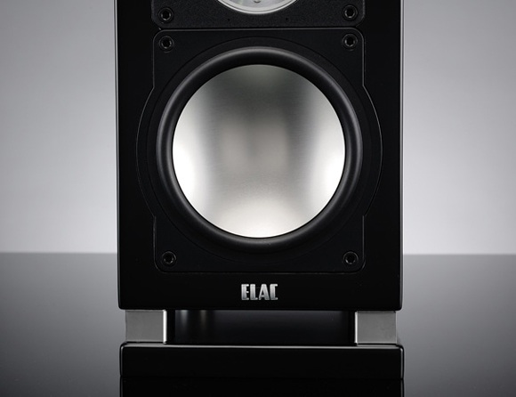 ELAC BS 182 black matt finish midbass detail